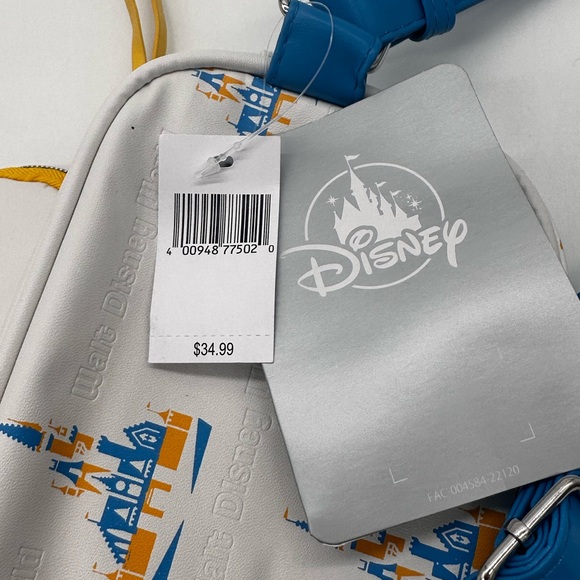 Disney Walt Disney World 50th Anniversary Cinderella Castle Purse/belt Bag - Picture 10 of 10